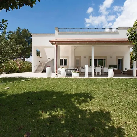 Le Volte Bianche Villa *